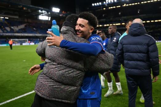 Jadon Sancho dang choi tot o Chelsea.