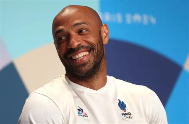 Thierry Henry chon 2 cai ten muon sat canh cung o EPL